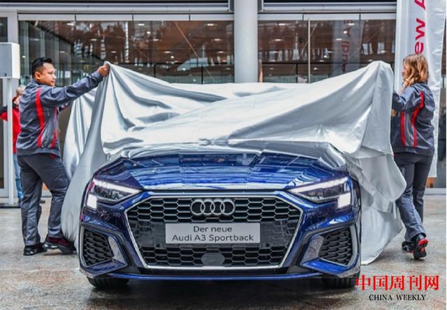 全新奧迪A3 Sportback實(shí)車現(xiàn)身，網(wǎng)友：這才是年輕人喜歡的菜