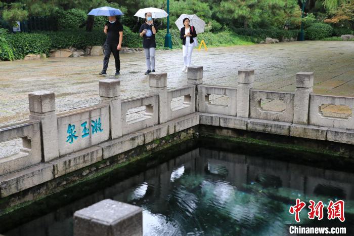 點(diǎn)擊進(jìn)入下一頁